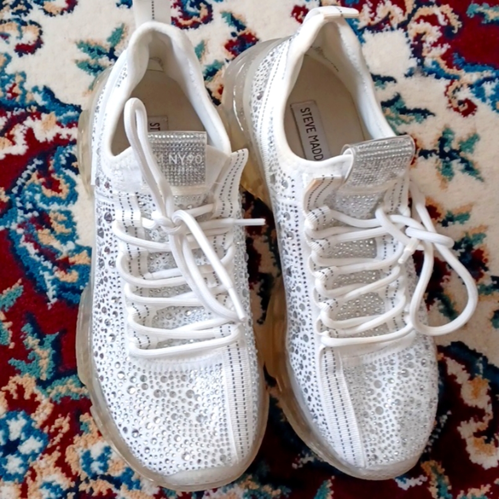 Steve Madden Maxima-R Sparkly White Tennis Shoes, Size 9.5